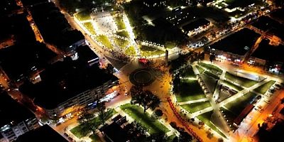 İnegöl'de Yeni Heykel Meydanı vatandaştan tam not aldı