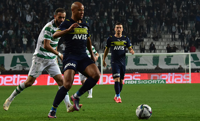 İttifak Holding Konyaspor - Fenerbahçe: 2-1