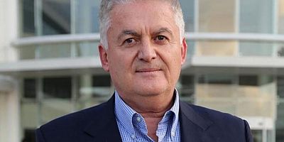 İYİ Parti'de Ahmet Zeki Üçok görevden alındı!