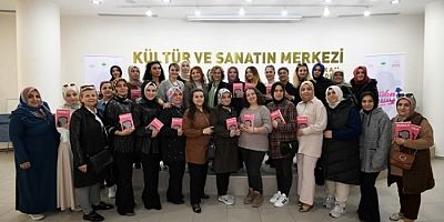 Kadın yazarlar ile kadın kitapseverler Bursa Osmangazi'de buluşuyor