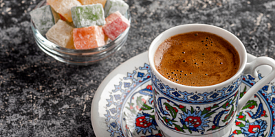 Kahveyi bu saatte içenlerin mutluluk hormonları tavan yapıyor