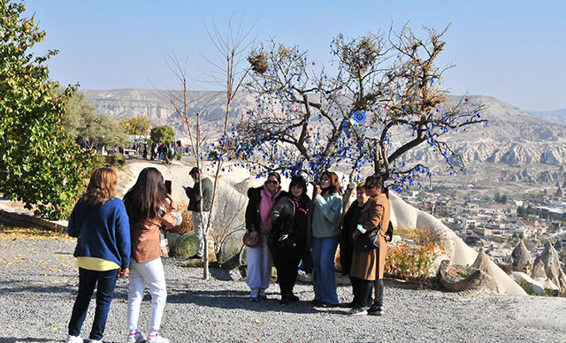Kapadokya'da bayram yoğunluğu; doluluk yüzde 100