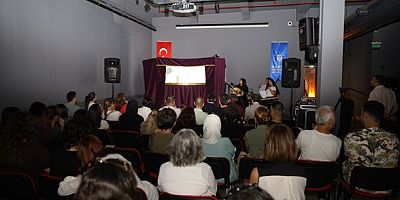 Karagöz sanatı gençlerin yorumuyla geleceğe taşındı