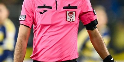 Karşıyaka - Bursaspor maçını yönetecek hakemler belli oldu