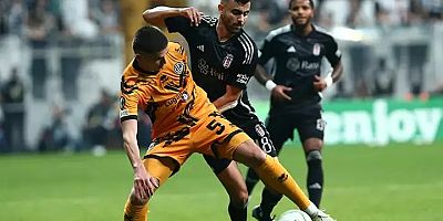 Kartal, evinde kabusu yaşadı!