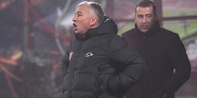 Kayserispor Dan Petrescu ile anlaştı!