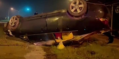 Kontrolden çıkan otomobil İznik Adliyesinin önünde takla attı, sürücü olay yerinden kaçtı