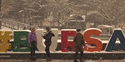 Kuvvetli kar ve sağanak geliyor! Bursa'da bugün hava nasıl olacak?