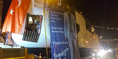 Lüks yatla seçim konvoyu!