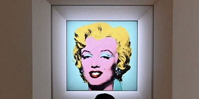Marilyn Monroe portresi rekor fiyata satıldı