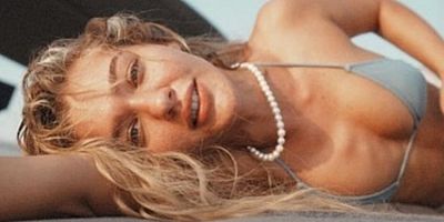 Melisa Döngel futbolcu aşkıyla görüntülendi!