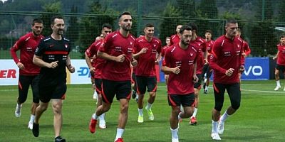 Milli Takım, 596. maçına çıkıyor! Rakip Karadağ...