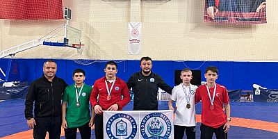 Minderde Yıldırım rüzgarı