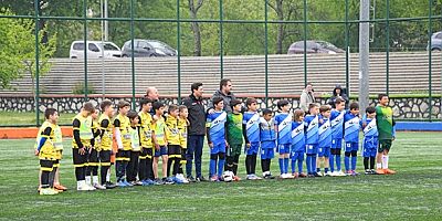 Minik Timsahlar Şenliği’nde 804 Öğrenci Sahaya Çıktı
