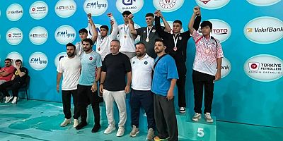 Minikler Güreş Türkiye Şampiyonası’na büyükşehir damgası!