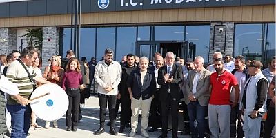 Mudanya Belediyesi'nde sözleşme sevinci