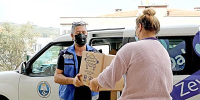 Mudanya'da ramazan paketleri ihtiyaç sahiplerine ulaşıyor