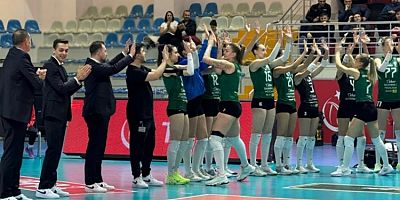 Nilüfer Belediyespor, THY'ye mağlup oldu!