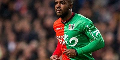 Ofosu uçağa bindi geliyor!