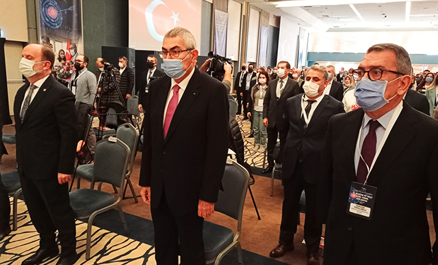 Okçuluk Federasyonu'nda Topaloğlu güven tazeledi
