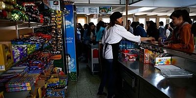 Okullarda yeni dönem! Satışı yasaklanıyor