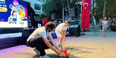 Orhaneli'de MobilFest ile bilim dolu gece