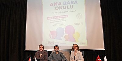 Osmangazi Belediyesi Ebeveynleri Ana Baba Okulu’nda Bilgilendirdi