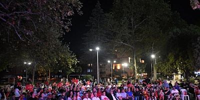 Osmangazi Belediyesi milli heyecanı meydanlara taşıdı