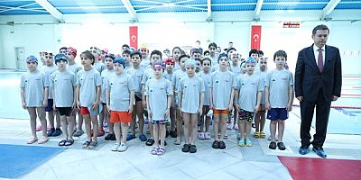 Osmangazi Belediyesi’nden 23 Nisan’a Özel Yüzme Şenliği