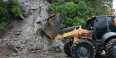 Osmangazi Belediyesi’nden toprak kaymasına hızlı müdahale