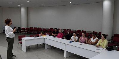 Osmangazi Belediyesi'nden velilere özel kitap atölyesi