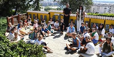 Osmangazi Belediyesi’nin atölyelerinde eğitim alan öğrenciler yeteneklerini sergiledi 