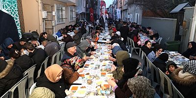 Osmangazi Belediyesi’nin İftar Sofrası Dolup Taştı