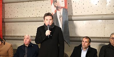 Osmangazi Belediyesi’nin İftar Sofrasında Yüzlerce Kişi Bir Araya Geldi