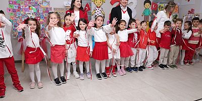 Osmangazi Belediyesi’nin Kreşlerinde 23 Nisan Sevinci