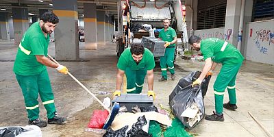Osmangazi Belediyesi pazarlardan aylık 600 ton atık topluyor