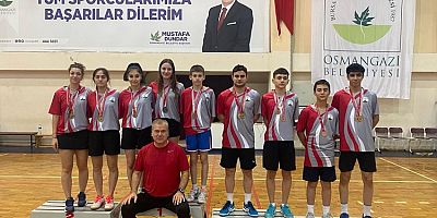 Osmangazi Belediyespor başarıya doymuyor