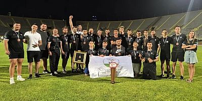 Osmangazi Belediyespor, Turkcell Süper Lig’de üçüncü oldu