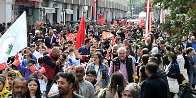 Osmangazi'de 23 Nisan coşkusu caddelere sığmadı
