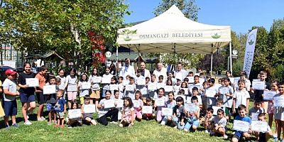 Osmangazi'de 8 bin 24 çocuk yüzme keyfi yaşadı