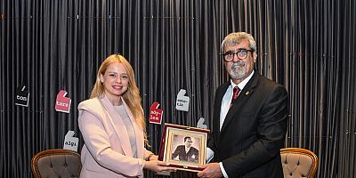 Osmangazi’de Bursa’nın Tarihi Yolculuğu Masaya Yatırıldı