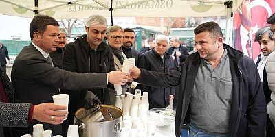 Osmangazi’de Cuma Bereketi Mehmet Akif Mahallesi’nde Paylaşıldı