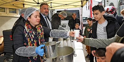 Osmangazi’de Cuma Bereketi Vatandaşlarla Paylaşıldı