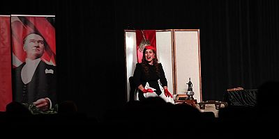 Osmangazi’de Cumhuriyet’in Işığı Bu Kez Sahneye Yansıdı