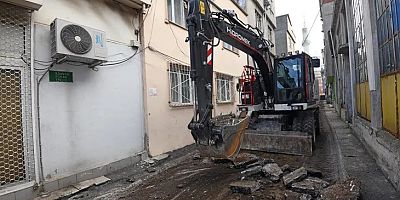 Osmangazi’de Eski Asfaltlar Yenileniyor