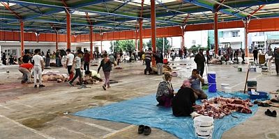 Osmangazi'de hijyenik kurban kesimi