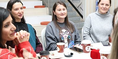 Osmangazi’de Kitapseverlerden Kolektif Okuma Etkinliği