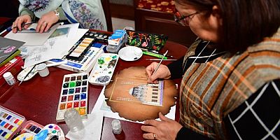 Osmangazi’de Minyatür Sanatı Kadınlarla Hayat Buluyor