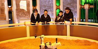 Osmangazi’de Öğrenciler Uzay ve Havacılığı Keşfetti