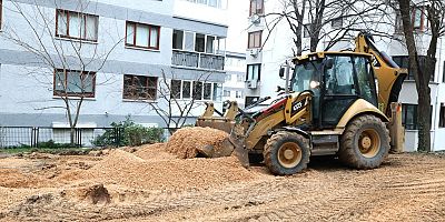 Osmangazi’de Parklar Yenileniyor